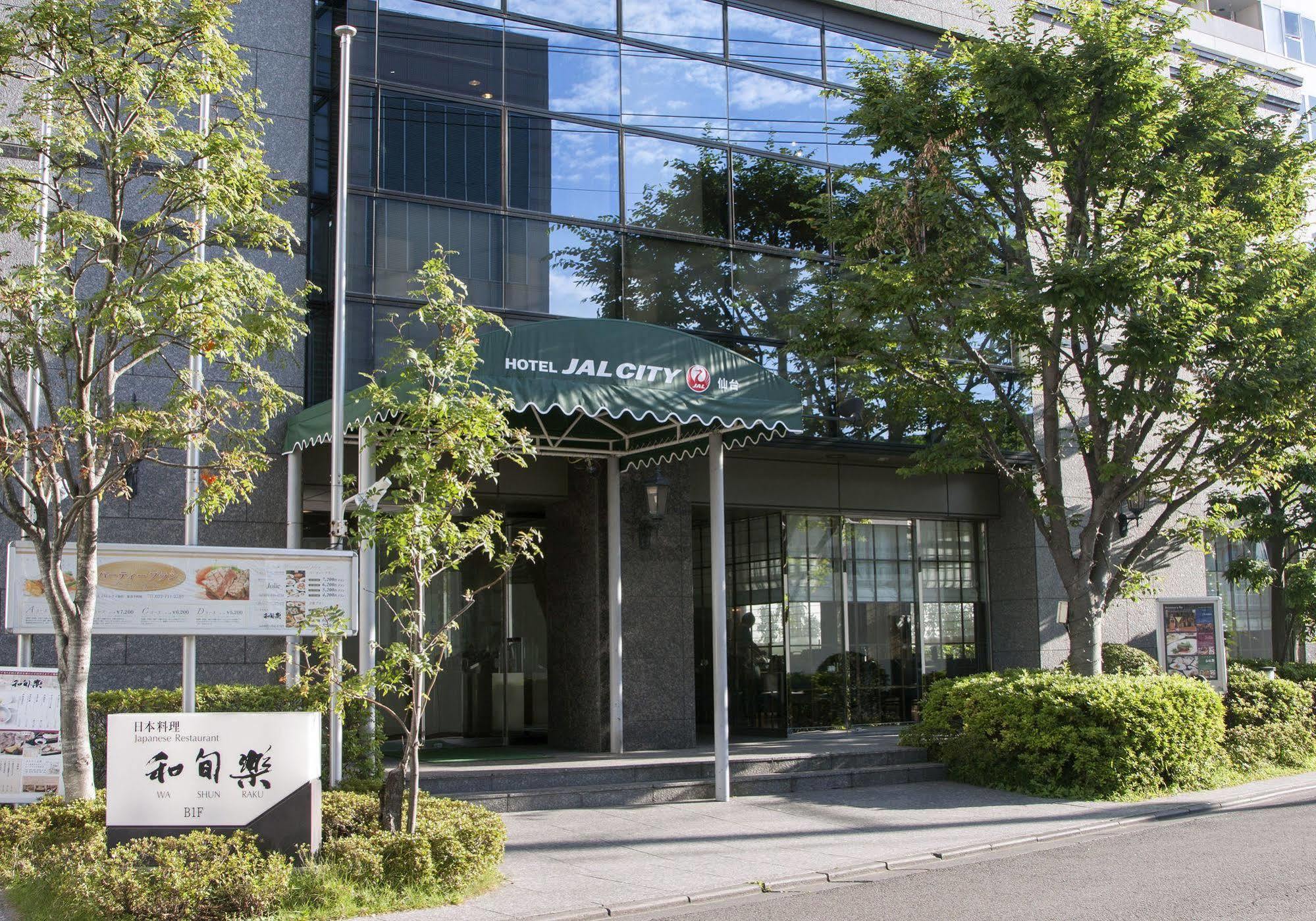 Hotel Jal City Sendai Exteriör bild